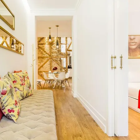 Gold 37399al&silver 37404al Apartment Lissabon