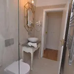 Apartment Gold 37399al&silver 37404al Lissabon