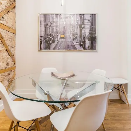 Gold 37399al And Silver 37404al Appartement Lisboa