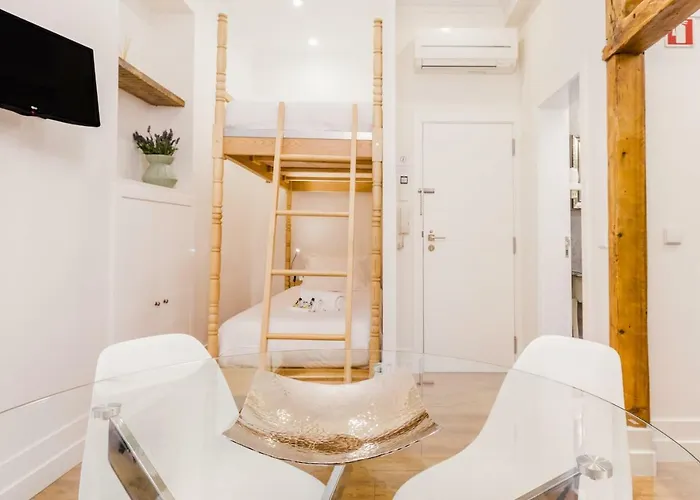 Gold 37399al And Silver 37404al * Lisbon