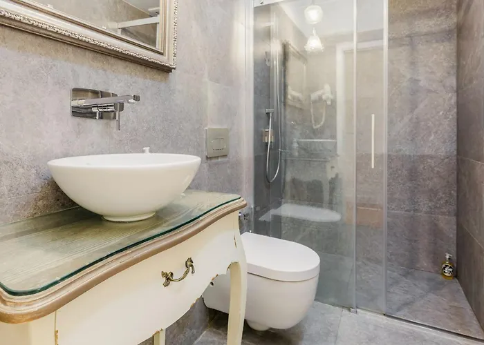 Gold 37399al And Silver 37404al * Lisboa