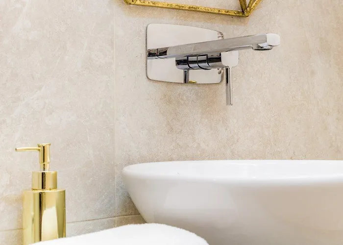 شقة Gold 37399al And Silver 37404al Lisboa